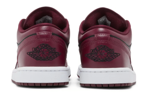 Jordan 1 Low Black Dark Beetroot