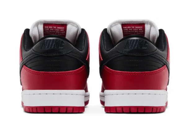 Nike SB Dunk Low Chicago